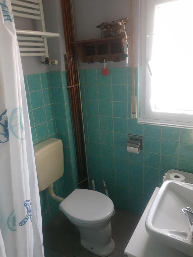 Gartenzimmer Mit Strassenbahn Zu Dom Und Messe Кёльн Экстерьер фото